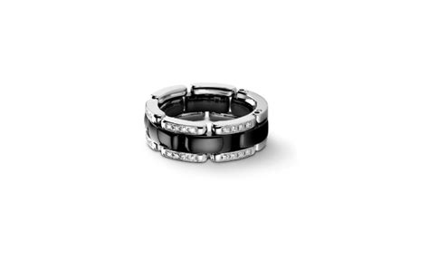 bague noeud chanel prix|Chanel Ultra : des bagues et des colliers en noir et .